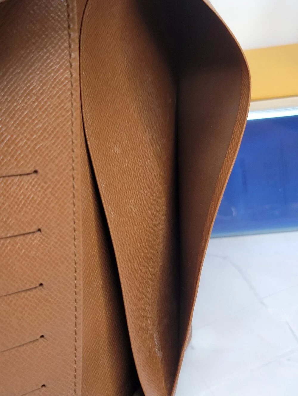 Louis Vuitton guaranteed authentic+authentic